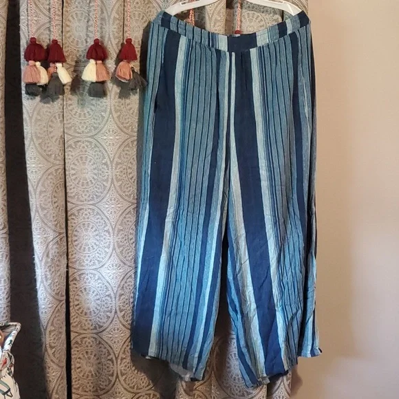 Ecoté Pants - Picture 1 of 7